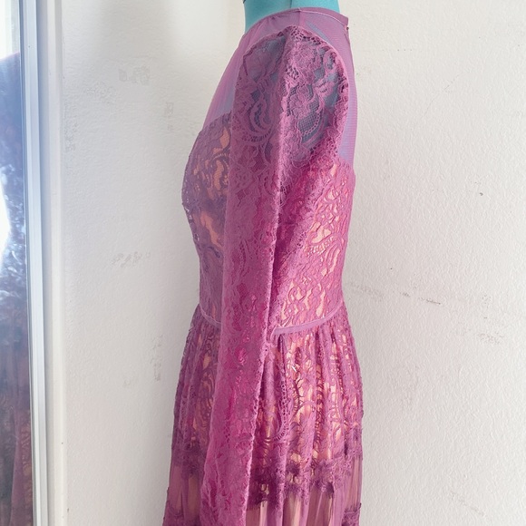 MAROON BERRY TADASHI SHOJI LACE CORSET MIDI DRESS SZ 6 - Picture 14 of 15